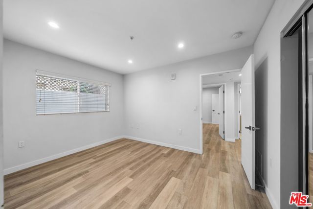 8532 Cashio Street 101, Los Angeles, CA 90035