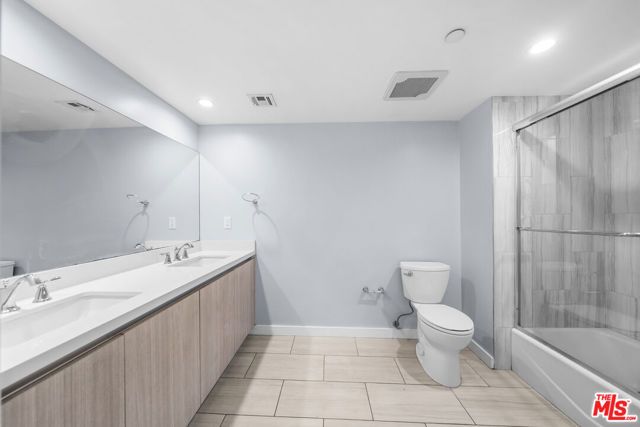 8532 Cashio Street 101, Los Angeles, CA 90035