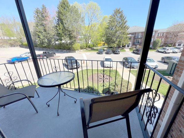 354 Neponset G, Canton, MA 02021