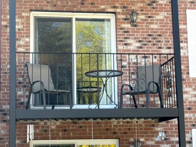 354 Neponset G, Canton, MA 02021