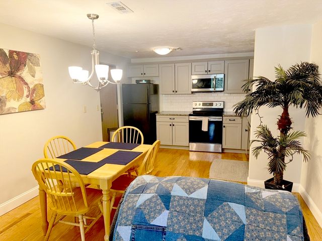 354 Neponset G, Canton, MA 02021