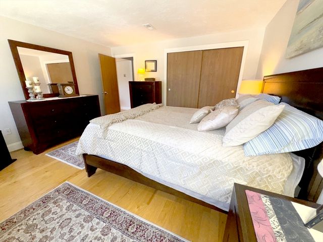 354 Neponset G, Canton, MA 02021