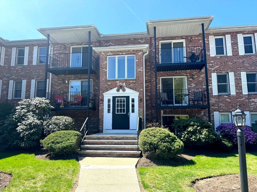 354 Neponset G, Canton, MA 02021