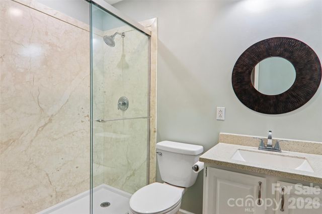 405 Wild Oak Lane, Hendersonville, NC 28791