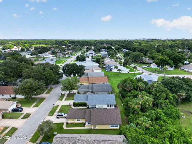 4597 Barnacle Drive, Port Orange, FL 32127