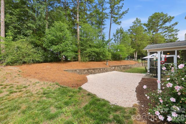 2827 Donegal Drive, Kannapolis, NC 28081