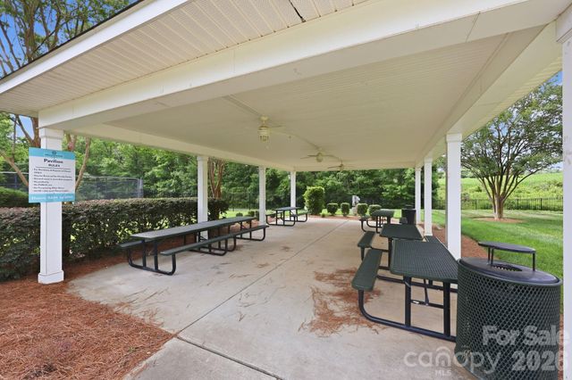 2827 Donegal Drive, Kannapolis, NC 28081