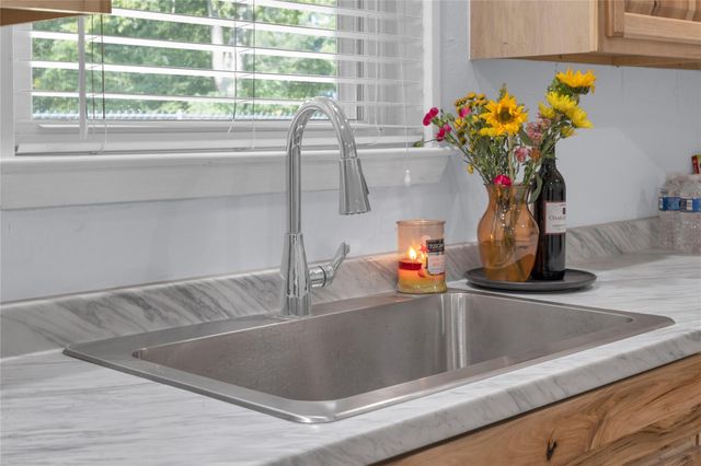 1414 23rd Street, Huntsville, TX 77340