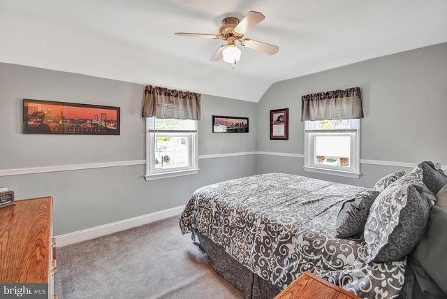 308 EDGEMORE RD, Secane, PA 19018