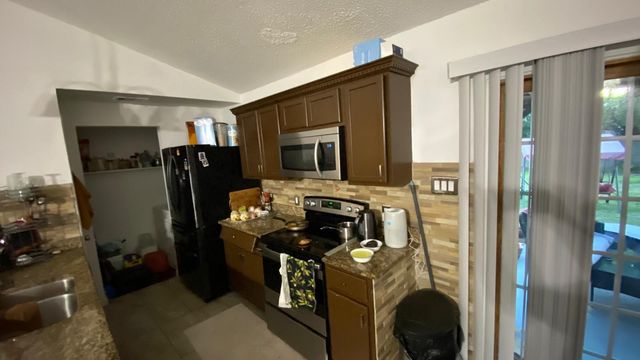 3728 Flintwood Trail, Fort Worth, TX 76137