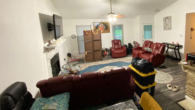 3728 Flintwood Trail, Fort Worth, TX 76137