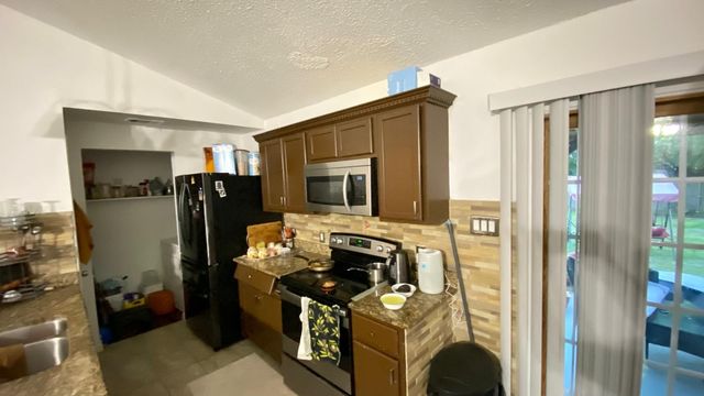 3728 Flintwood Trail, Fort Worth, TX 76137