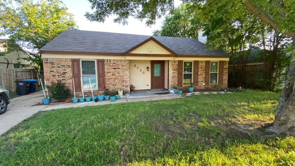 3728 Flintwood Trail, Fort Worth, TX 76137