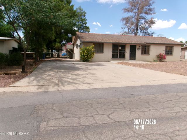 5811 E 31st Street, Tucson, AZ 85711