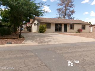 5811 E 31st Street, Tucson, AZ 85711
