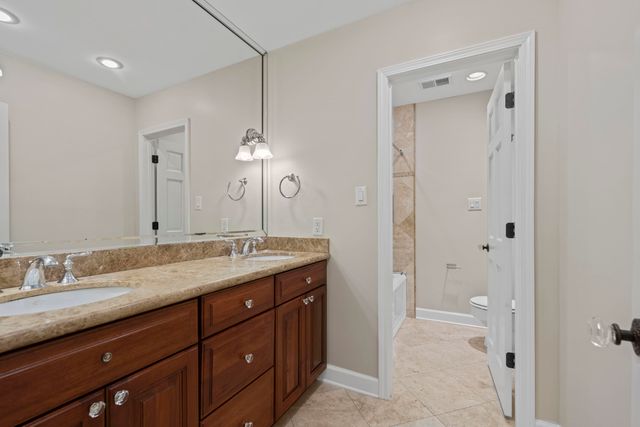 6626 MASSEY LN, Memphis, TN 38120