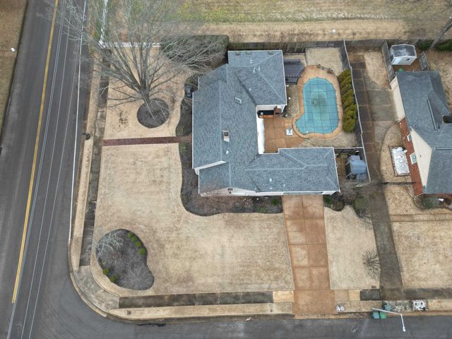 6626 MASSEY LN, Memphis, TN 38120