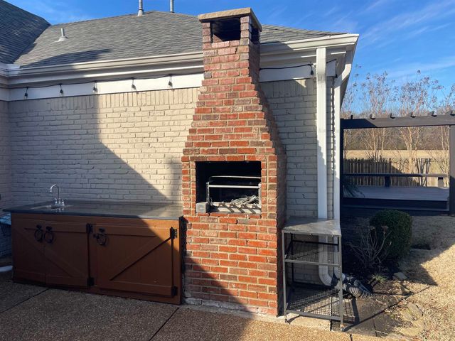 6626 MASSEY LN, Memphis, TN 38120