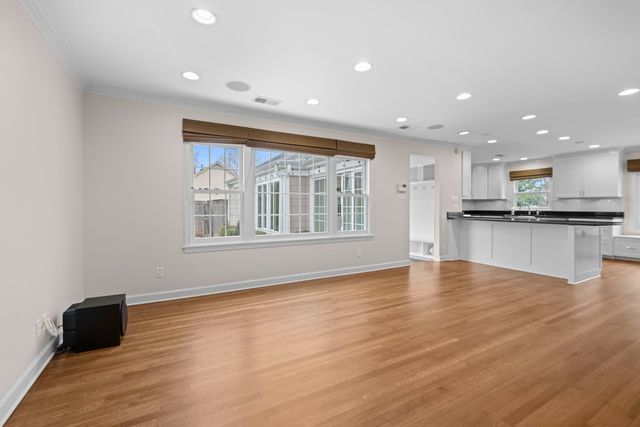 6626 MASSEY LN, Memphis, TN 38120