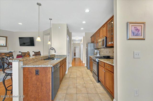 802 Heather Lane, Guilderland, NY 12009