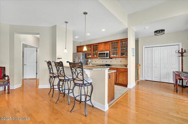 802 Heather Lane, Guilderland, NY 12009