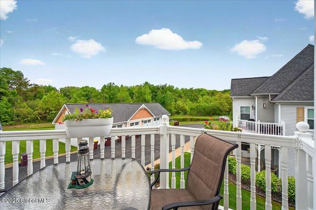 802 Heather Lane, Guilderland, NY 12009