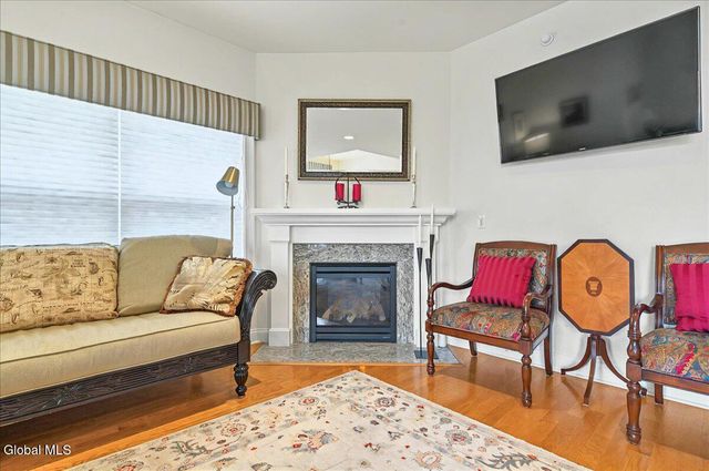 802 Heather Lane, Guilderland, NY 12009