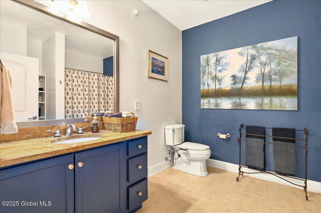 802 Heather Lane, Guilderland, NY 12009