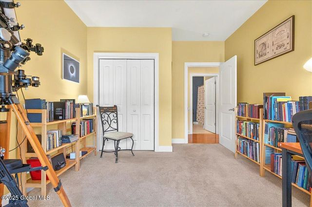 802 Heather Lane, Guilderland, NY 12009