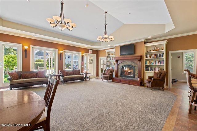 802 Heather Lane, Guilderland, NY 12009