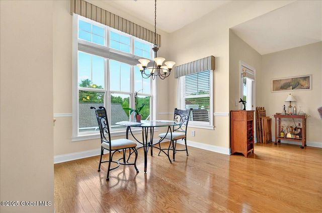 802 Heather Lane, Guilderland, NY 12009