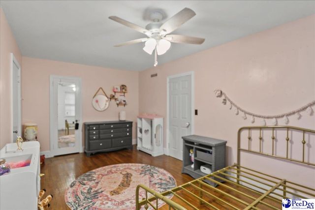 534 W Richardson circle, Hartsville, SC 29550