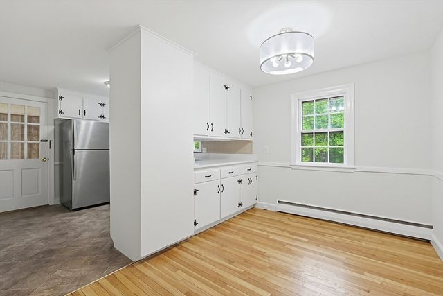 31 Cold Spring Rd., Holliston, MA 01746