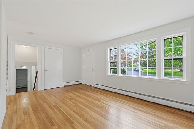 31 Cold Spring Rd., Holliston, MA 01746