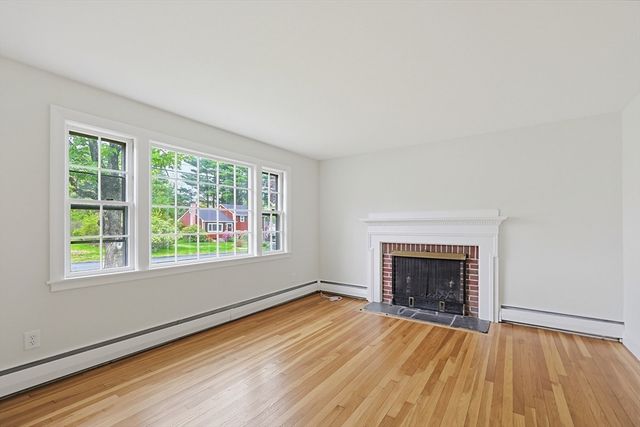 31 Cold Spring Rd., Holliston, MA 01746