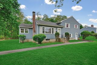 31 Cold Spring Rd., Holliston, MA 01746