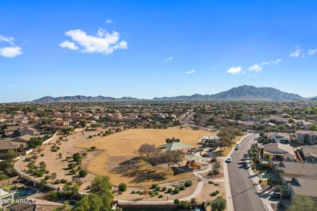 3846 E PALMER Street, Gilbert, AZ 85298