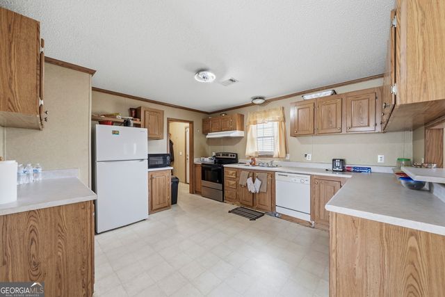 219 Hitchcock, Milledgeville, GA 31061
