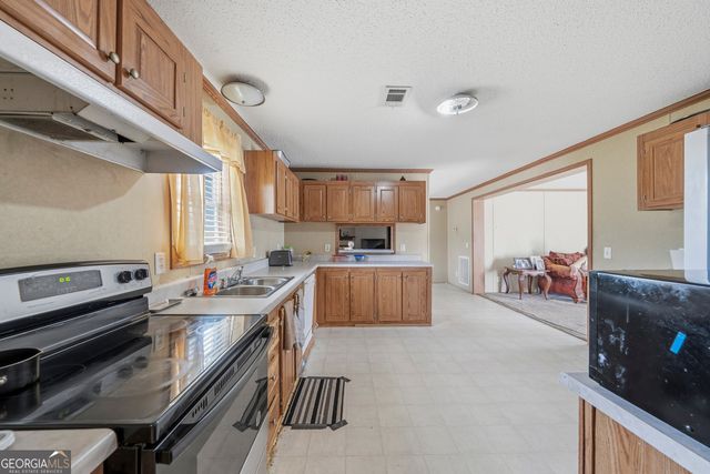 219 Hitchcock, Milledgeville, GA 31061