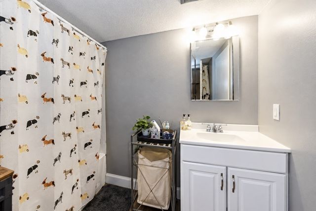 50 Montgomery St 1, Boston, MA 02116