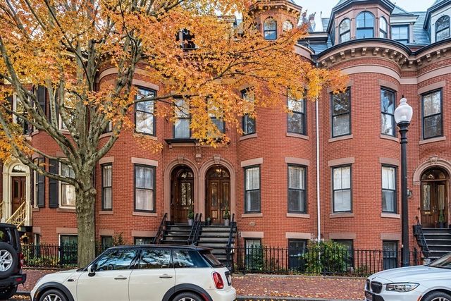 50 Montgomery St 1, Boston, MA 02116