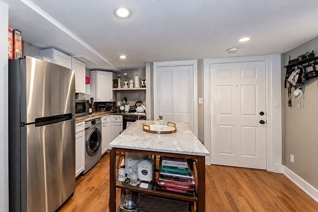 50 Montgomery St 1, Boston, MA 02116