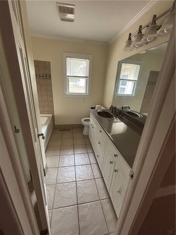 730 Tanglewood Drive, Seneca, SC 29672