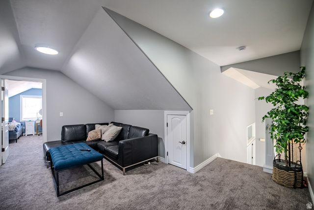 8621 S 1700 E, Sandy, UT 84093