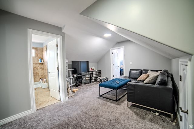 8621 S 1700 E, Sandy, UT 84093