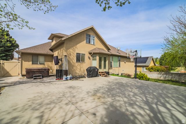 8621 S 1700 E, Sandy, UT 84093