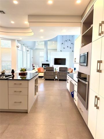 6049 LADY BET DRIVE, Orlando, FL 32819