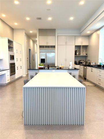 6049 LADY BET DRIVE, Orlando, FL 32819