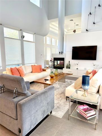 6049 LADY BET DRIVE, Orlando, FL 32819