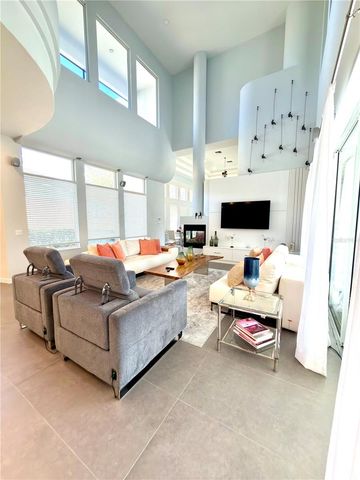 6049 LADY BET DRIVE, Orlando, FL 32819